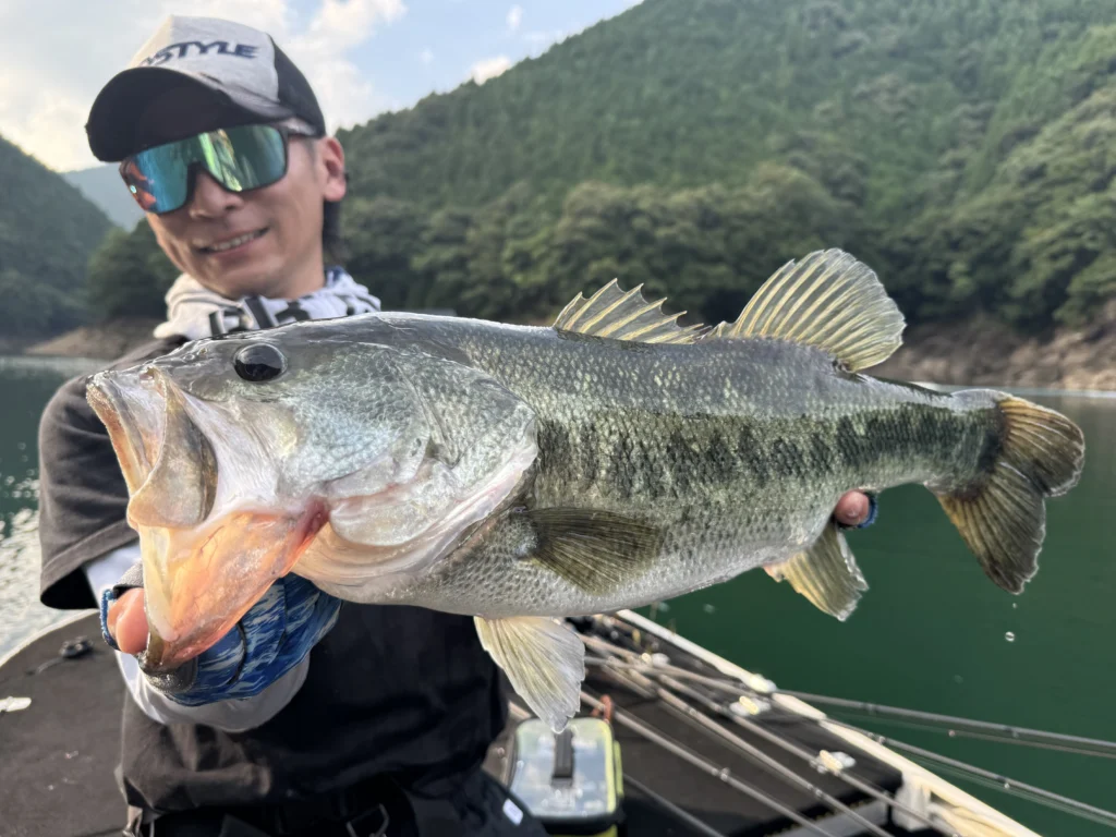 Experience Florida Largemouth Bass Fishing at Japan's Hidden Gem