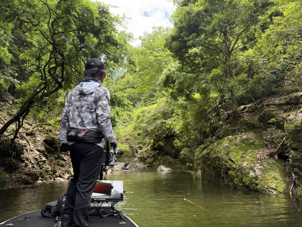 1. Expert Guides for Lake Ikehara’s Technical Bass Fishing — bass fishing at Lake Ikehara, Japan