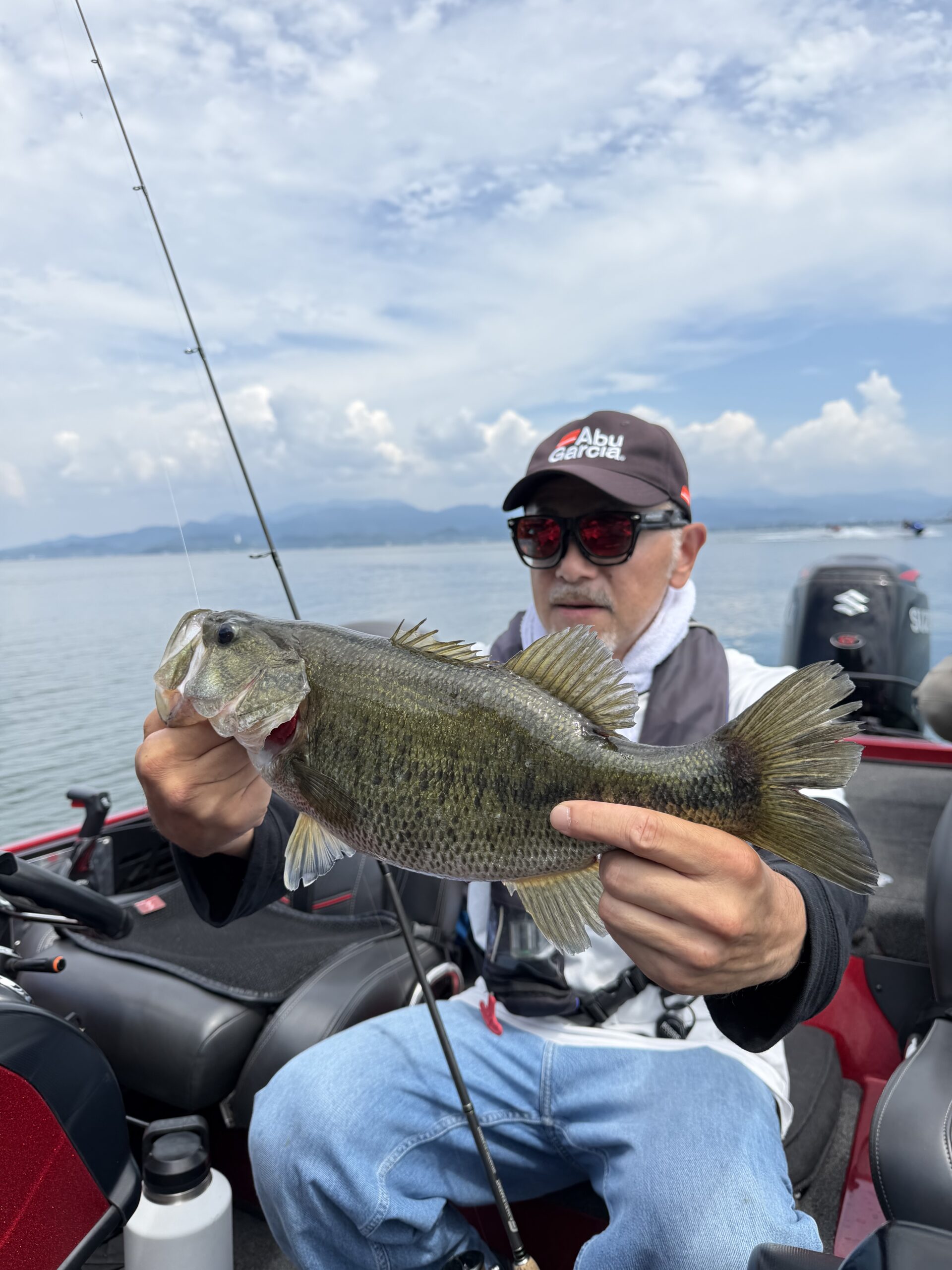 Largemouth bass caught with a JBFA guide on Lake Biwa, 2026-07-17