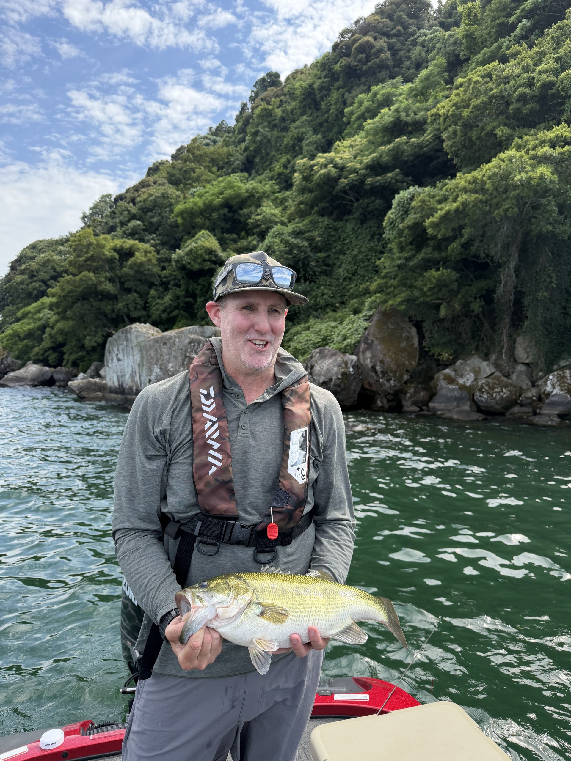 Largemouth bass caught with a JBFA guide on Lake Biwa, 2026-08-01