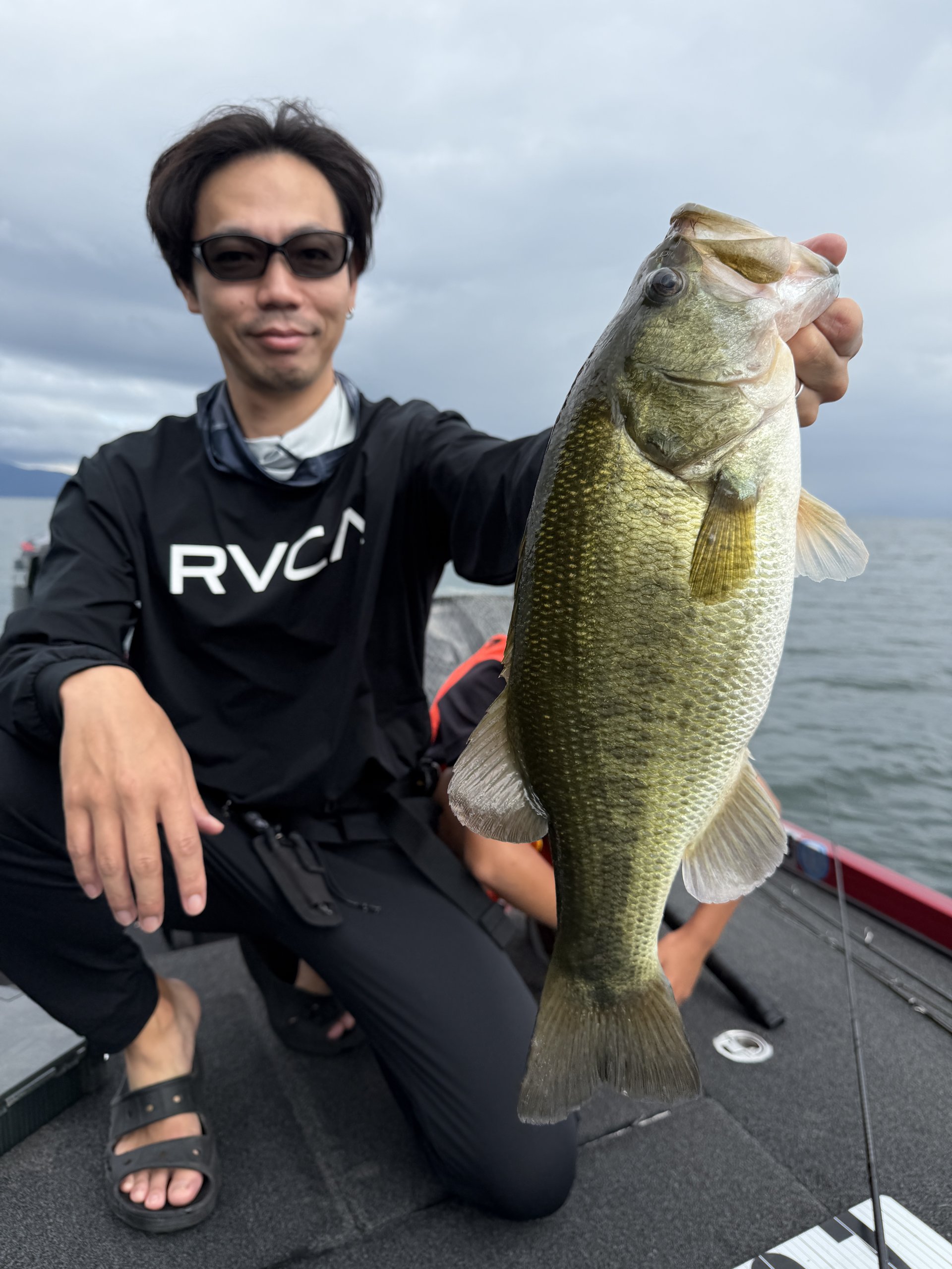 Largemouth bass caught with a JBFA guide on Lake Biwa, 2026-08-12